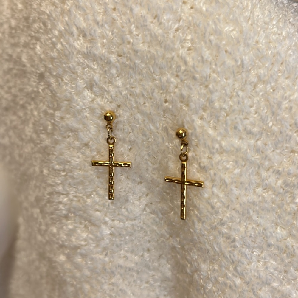 Beautiful Vintage Gold Cross Dangle Pierced Earrings - Picture 2 of 5
